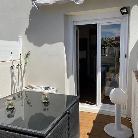Studio Rez De Jardin A 900 M De La Plage Agde