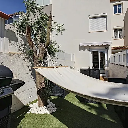 Studio Rez De Jardin A 900 M De La Plage * Agde