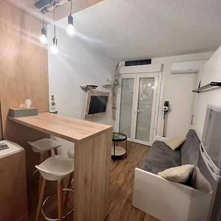 Studio Rez De Jardin A 900 M De La Plage Apartment *