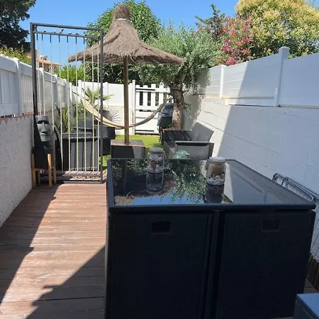 Studio Rez De Jardin A 900 M De La Plage *