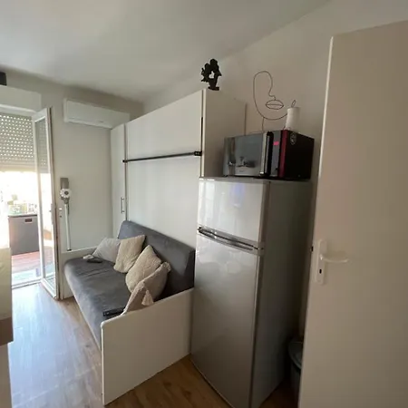 Studio Rez De Jardin A 900 M De La Plage Apartment *